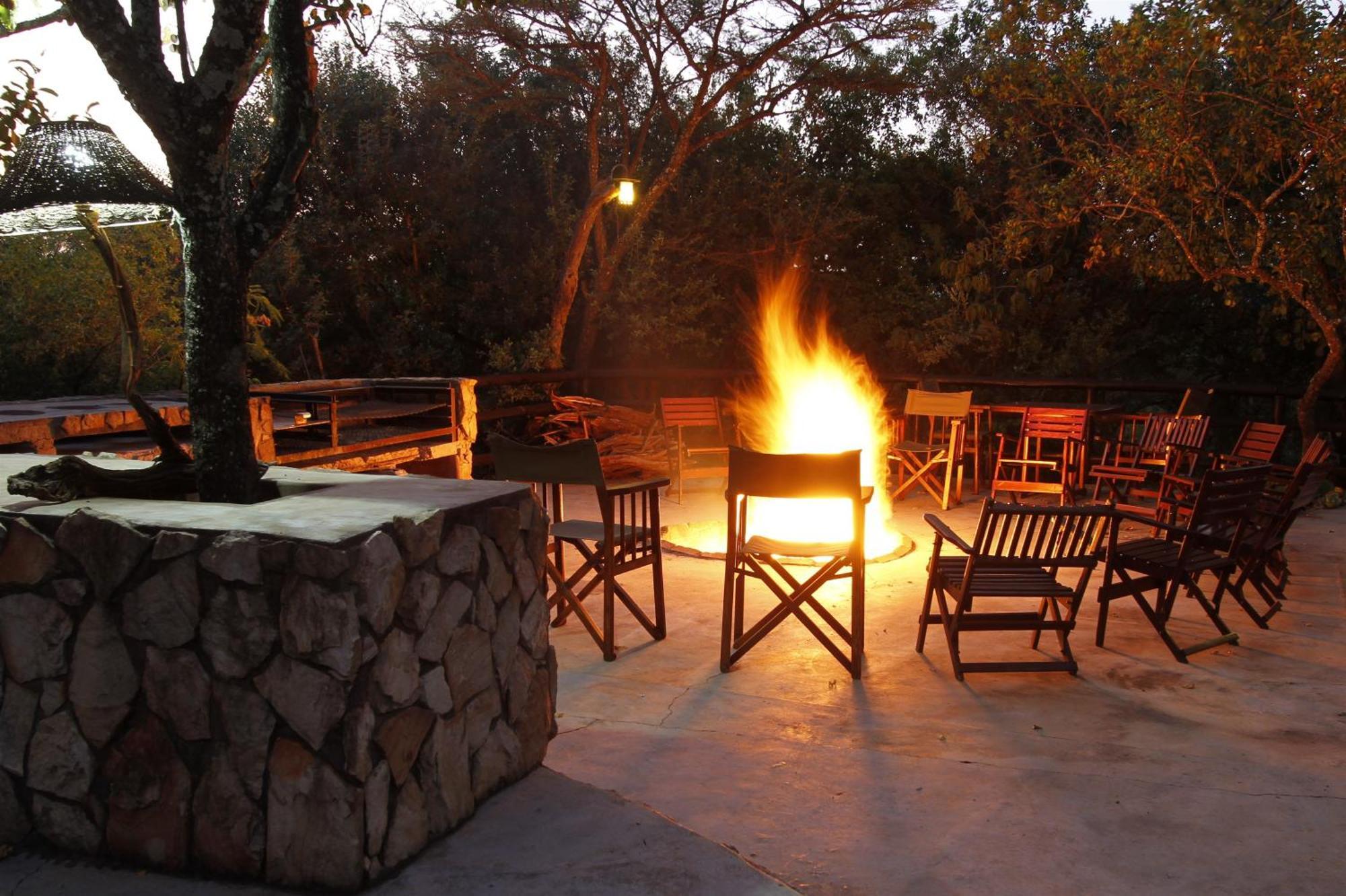 Shayamoya Tiger Fishing And Game Lodge 퐁골라 외부 사진