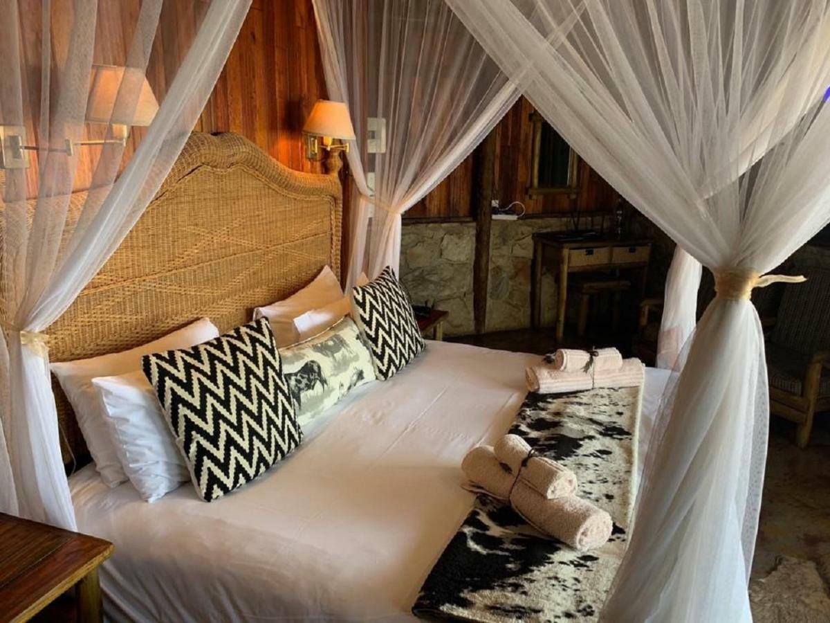 Shayamoya Tiger Fishing And Game Lodge 퐁골라 외부 사진